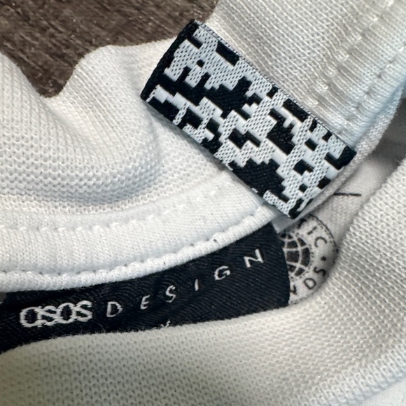 ASOS White Budweiser King 👑 Of Beers Graphic Tee - Picture 7 of 9